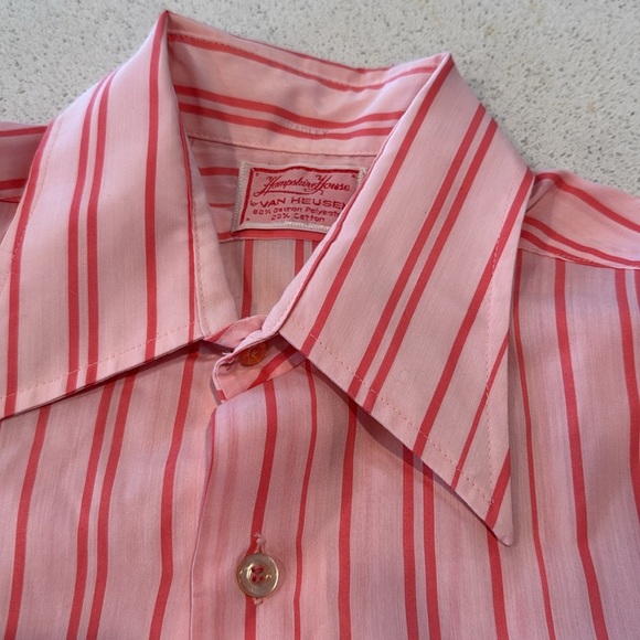 VINTAGE PINK SHORT SLEEVE BUTTON-UP SHIRT - HAMPSHIRE HOUSE BY VAN HEUSEN - - Picture 4 of 14